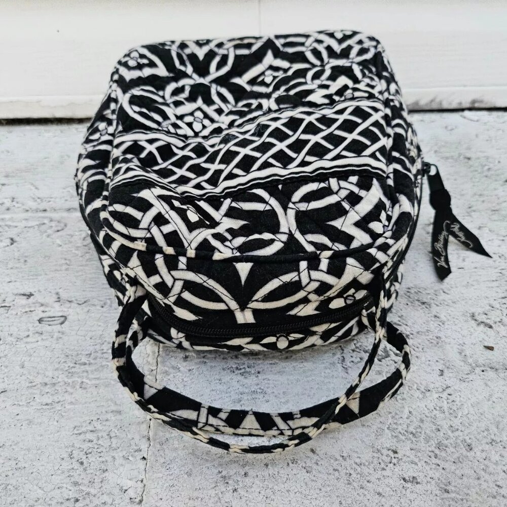 Vera Bradley Women Lunch Bag Black/White Floral Bag - Picture 4 of 14